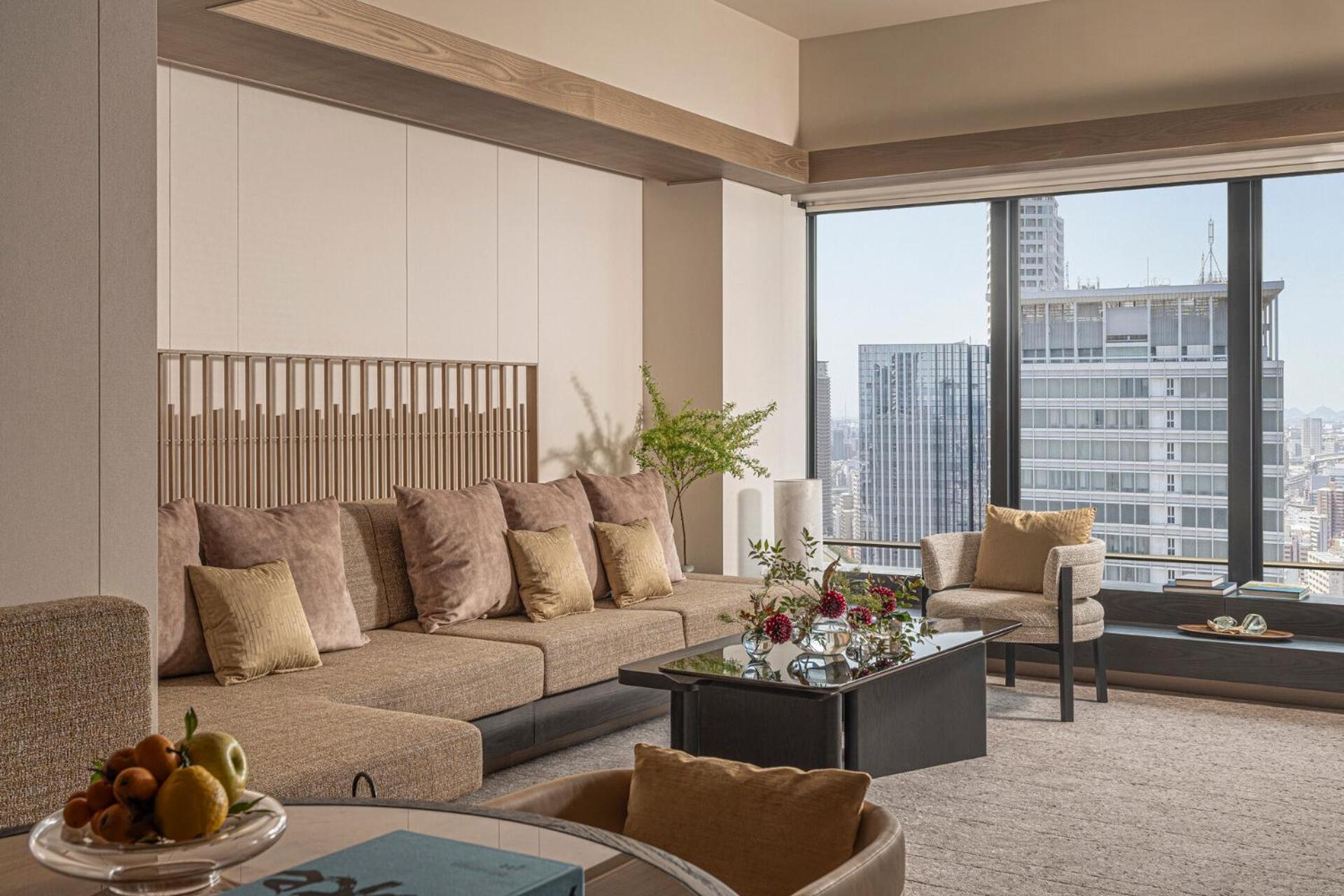 Four Seasons Hotel Osaka Exterior photo