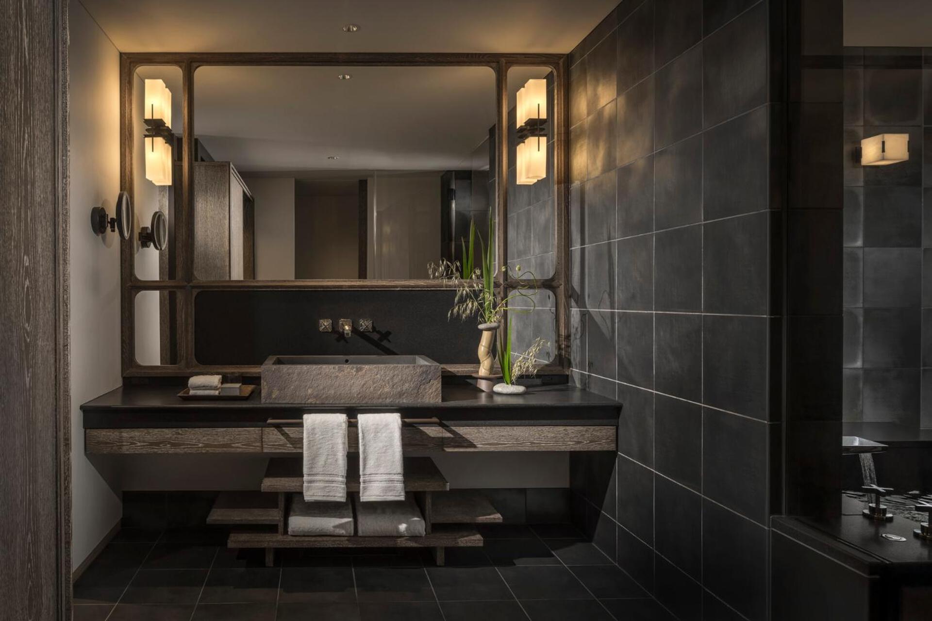 Four Seasons Hotel Osaka Room photo