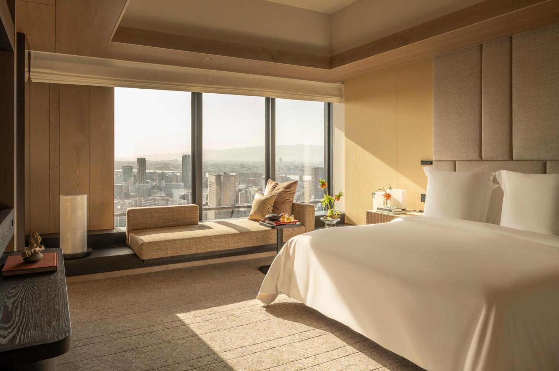 Four Seasons Hotel Osaka Exterior photo