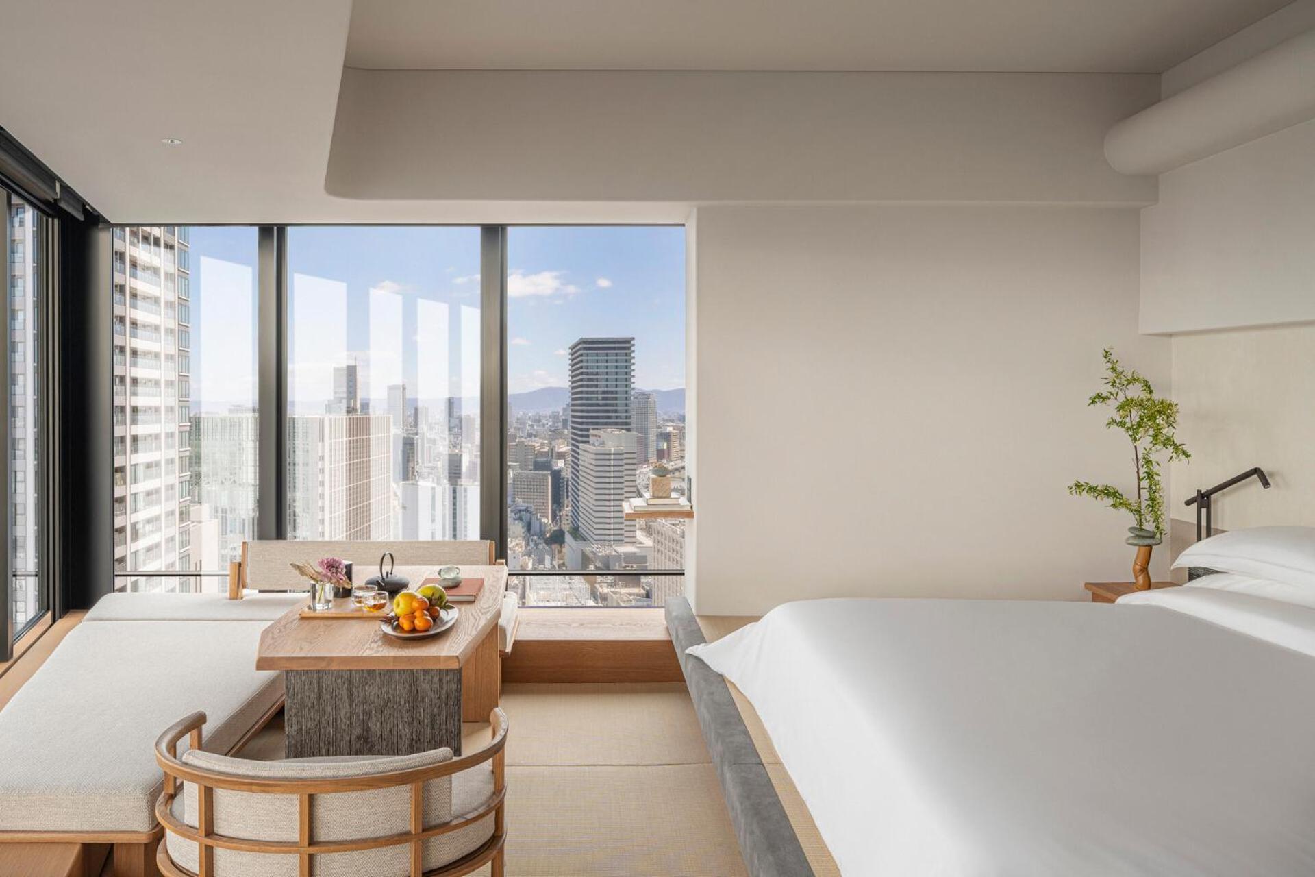 Four Seasons Hotel Osaka Room photo