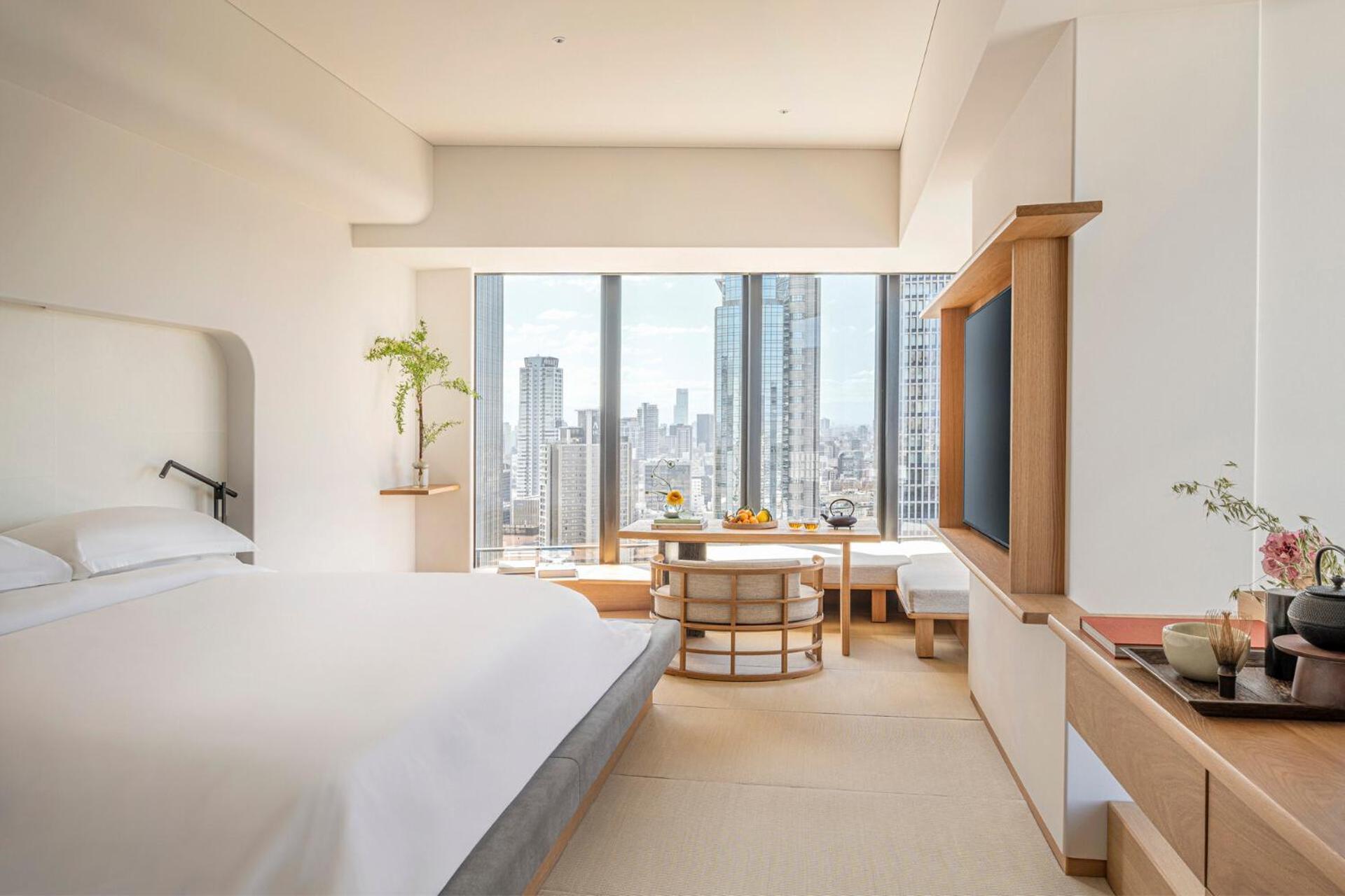 Four Seasons Hotel Osaka Exterior photo