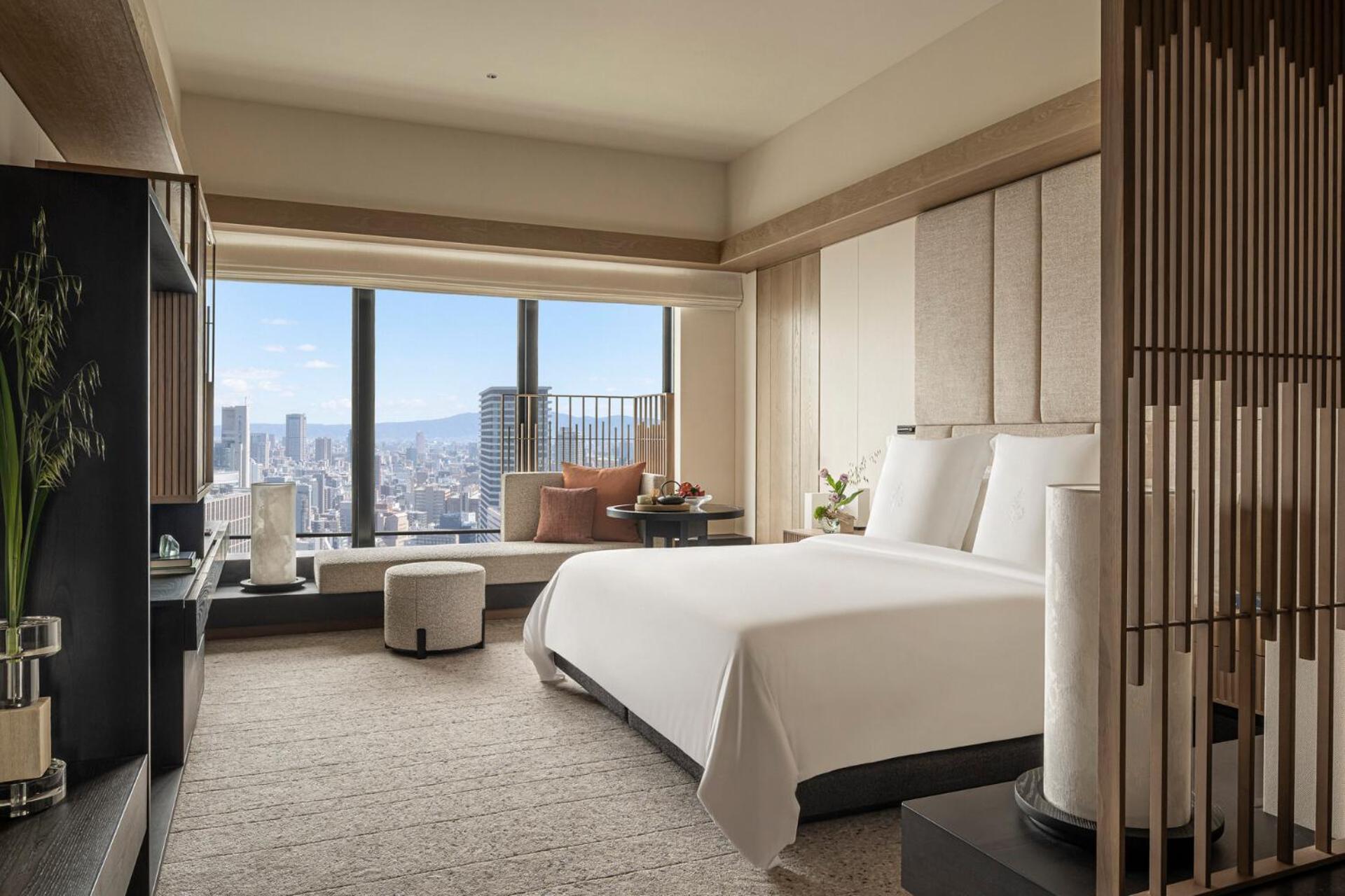 Four Seasons Hotel Osaka Exterior photo