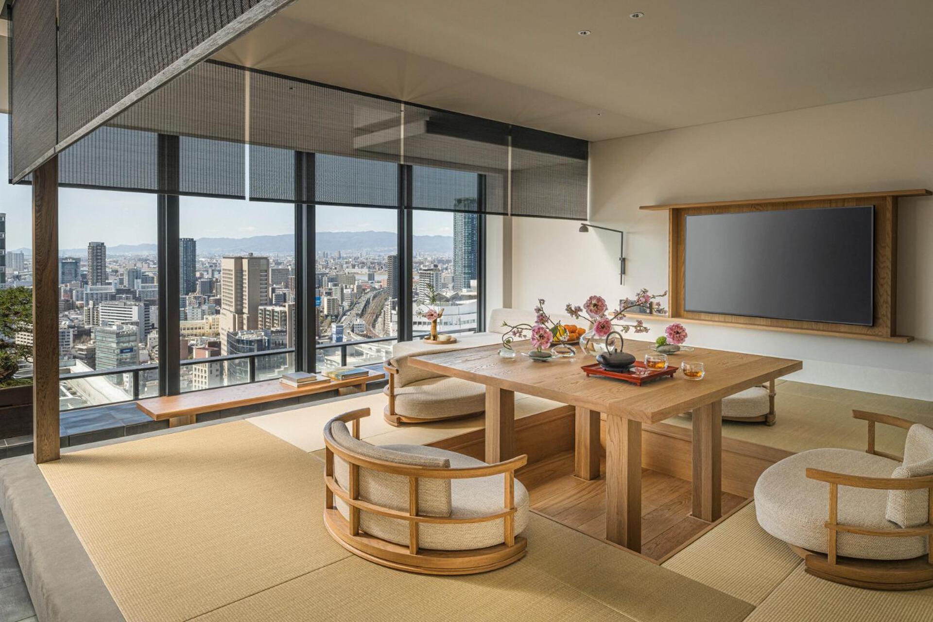 Four Seasons Hotel Osaka Exterior photo