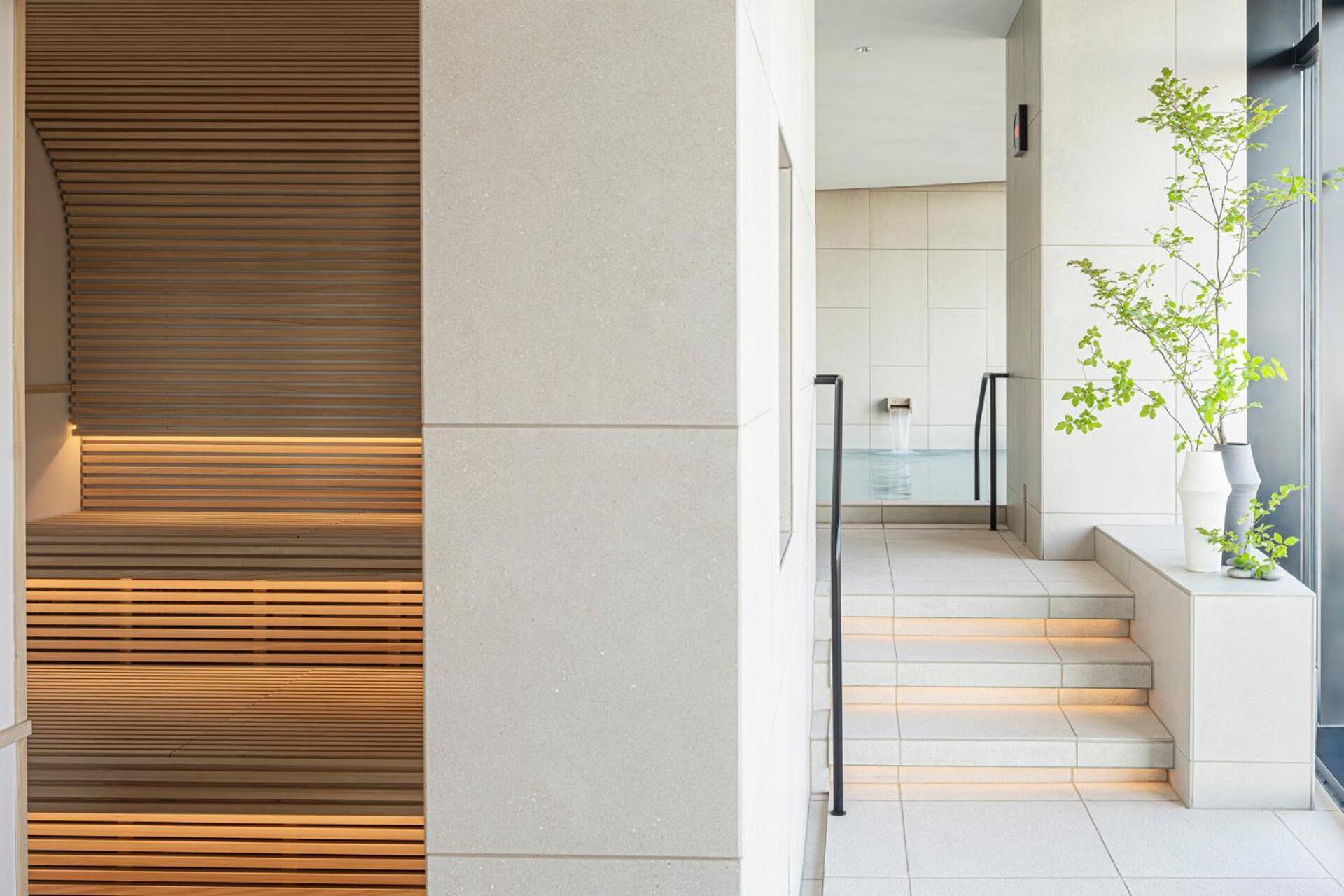 Four Seasons Hotel Osaka Exterior photo