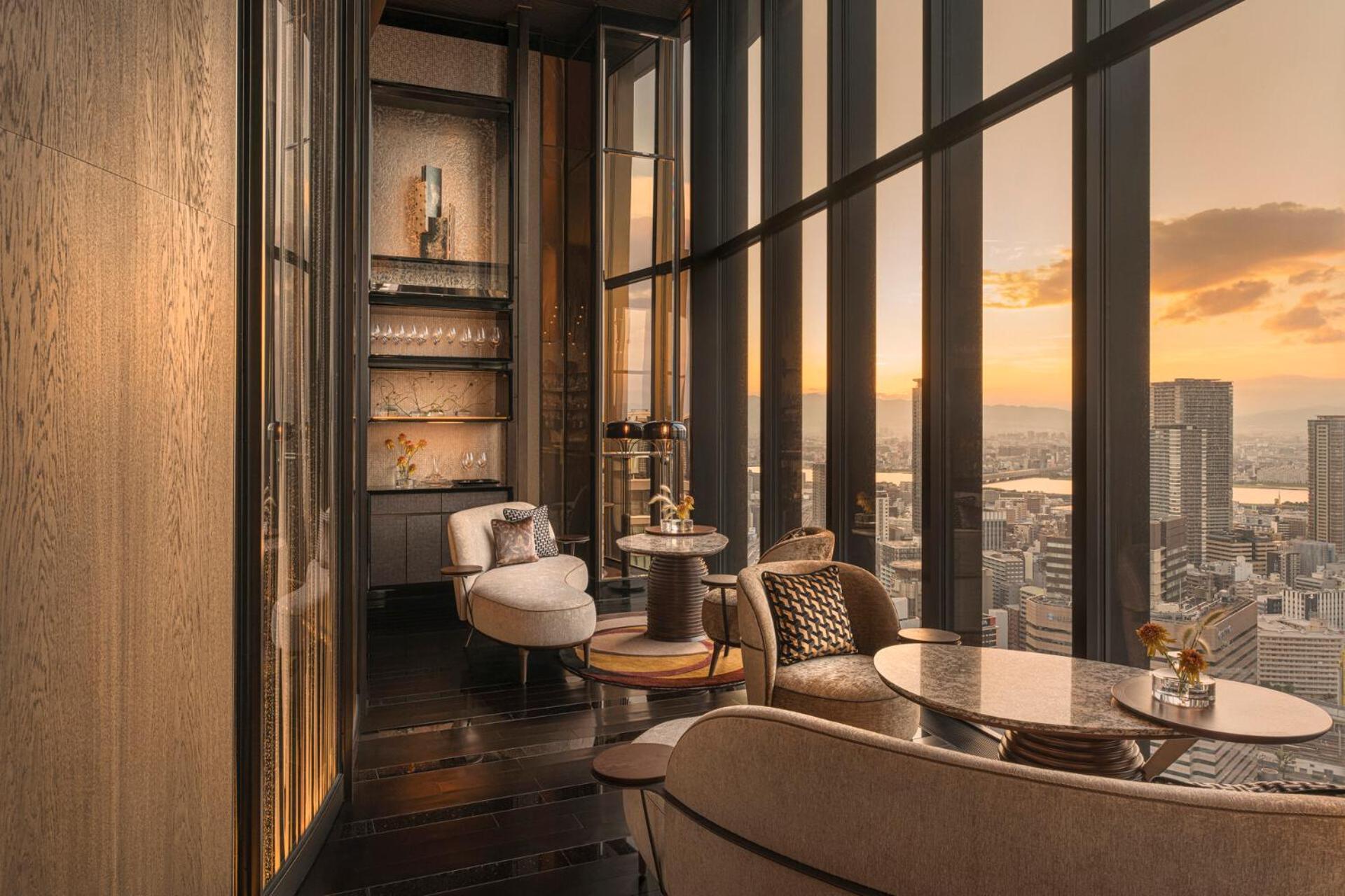 Four Seasons Hotel Osaka Exterior photo